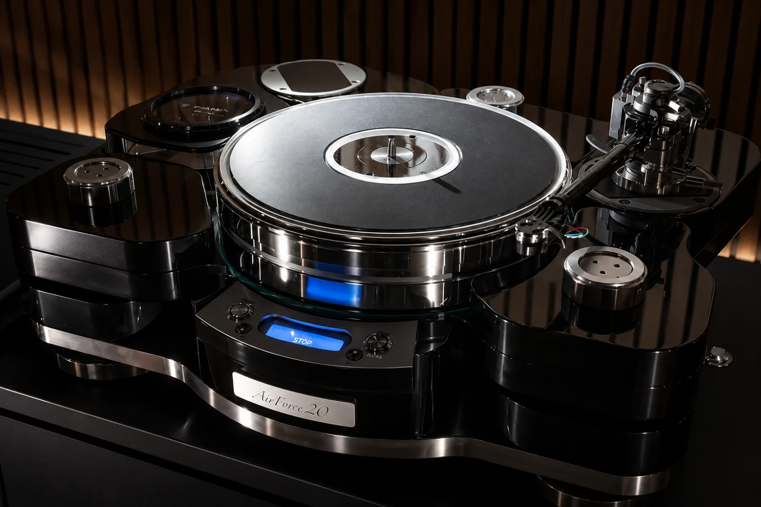 TechDAS unveils the Air Force 20, a massive 100kg high-end turntable featuring air bearings, vacuum hold-down technology, titanium platter options, and flagship-inspired engineering for serious vinyl enthusiasts.