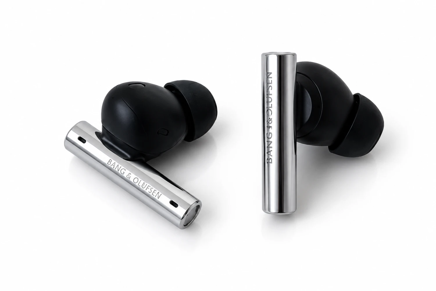 Bang & Olufsen's Force Control touch interface and innovative NearTap volume controls offer a unique way to interact with the Beo Grace during everyday use.