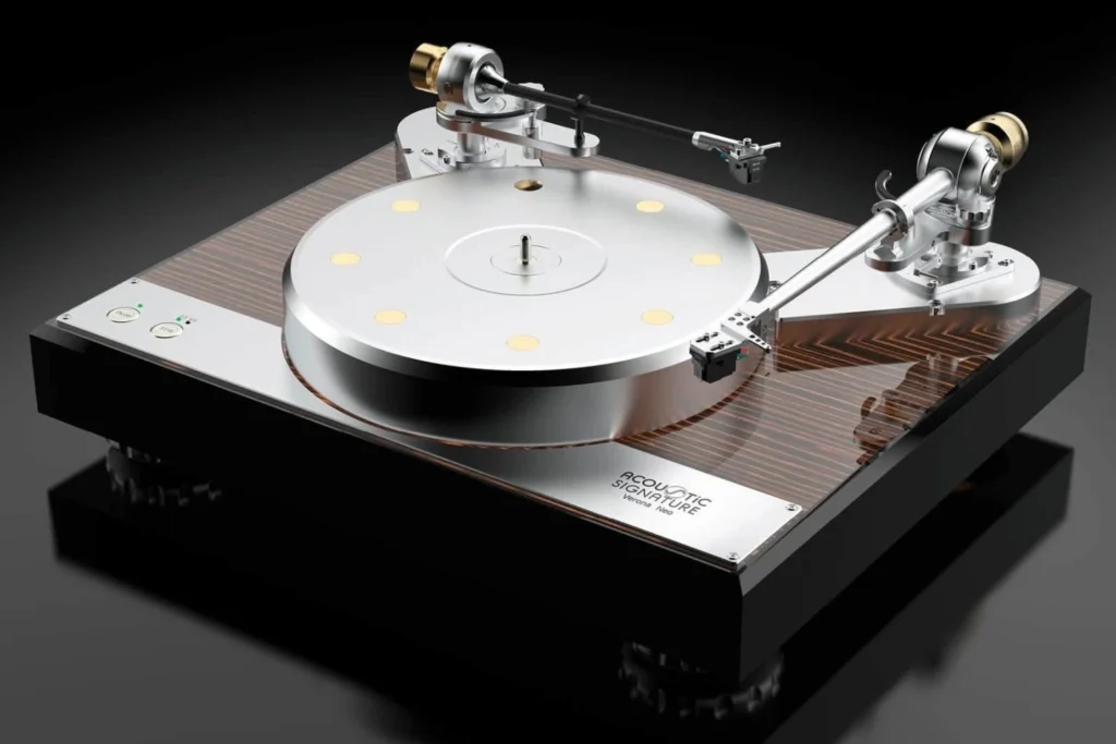 Acoustic Signature Verona Neo Adds Dual-Arm Flexibility to a Classic Turntable Design