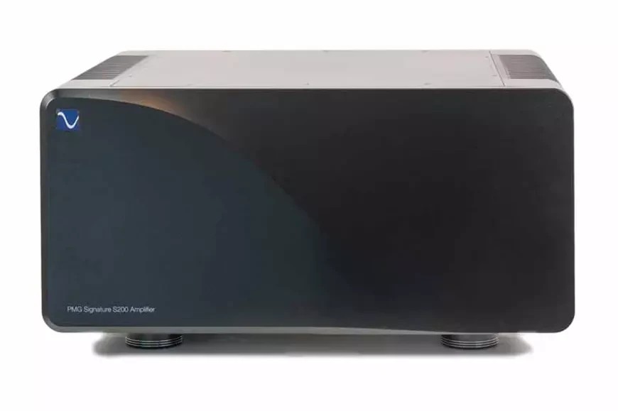 The main difference between the amplifiers is their output power. 