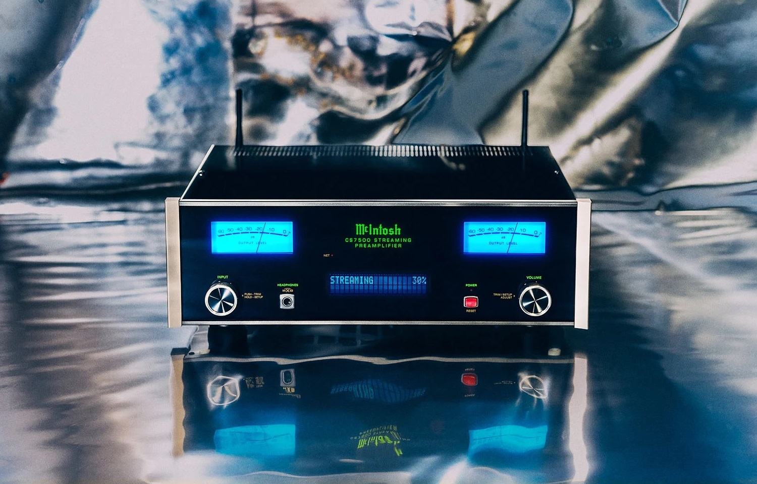 McIntosh CS7500 Preamplifier Blends Classic Meters With Modern Streaming 11 McIntosh CS7500 two-channel preamplifier with blue VU meters and black glass front panel