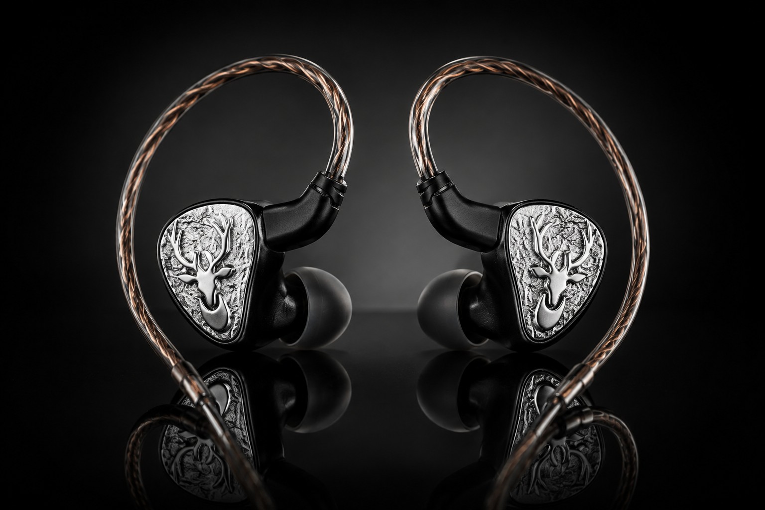 FiiO SNOWSKY FH3 LUMI Puts a Retro Spin on Vocal Tuning 10 The model's tuning went through more than 20 rounds of iterations and testing, which resulted in a warm, atmospheric soundstage with a surround sound.