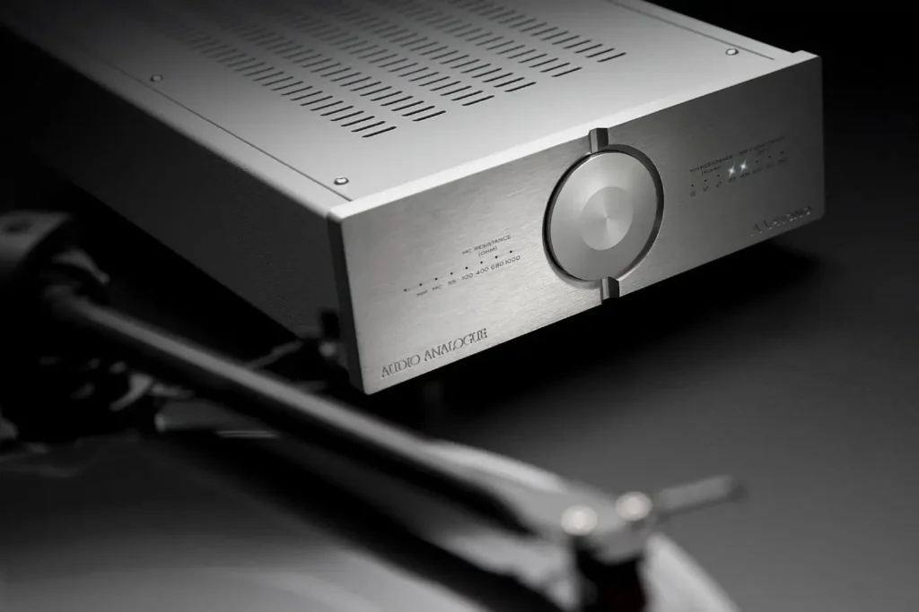 These five DAC options take very different approaches, from a future AKM converter chip to powerful all-in-one headphone DACs. Here is what separates them in real-world use.