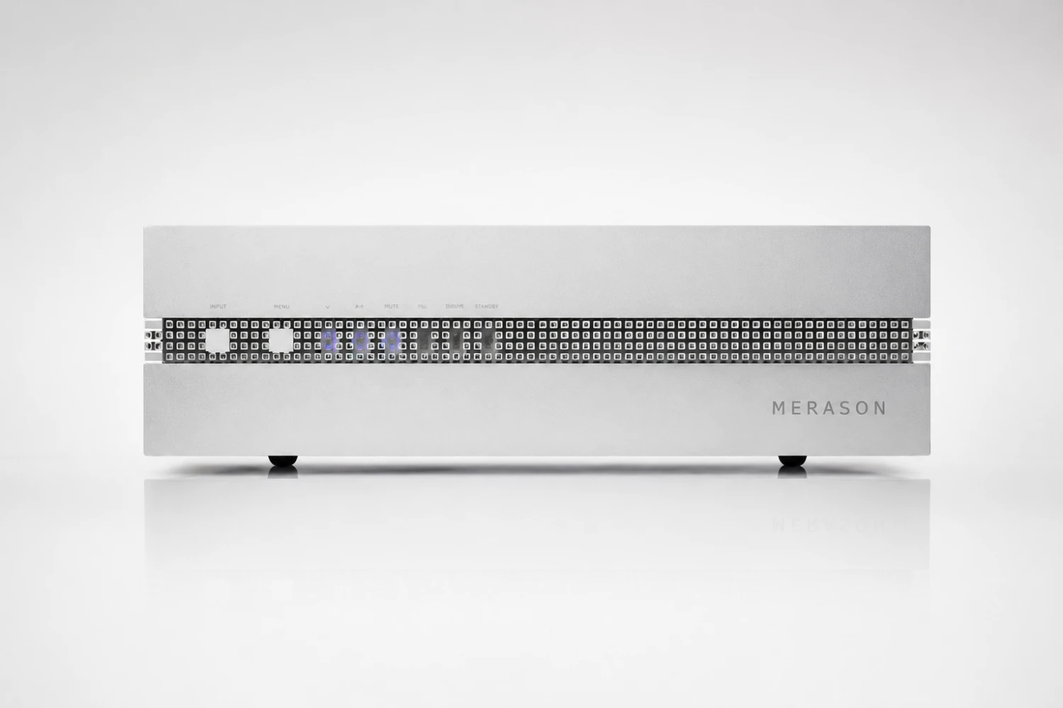Merason Mountain Flagship DAC Brings PCM and DSD Support to High-End Systems 9 The DAC measures 450 x 140 x 390 mm and weighs up to 18 kg.