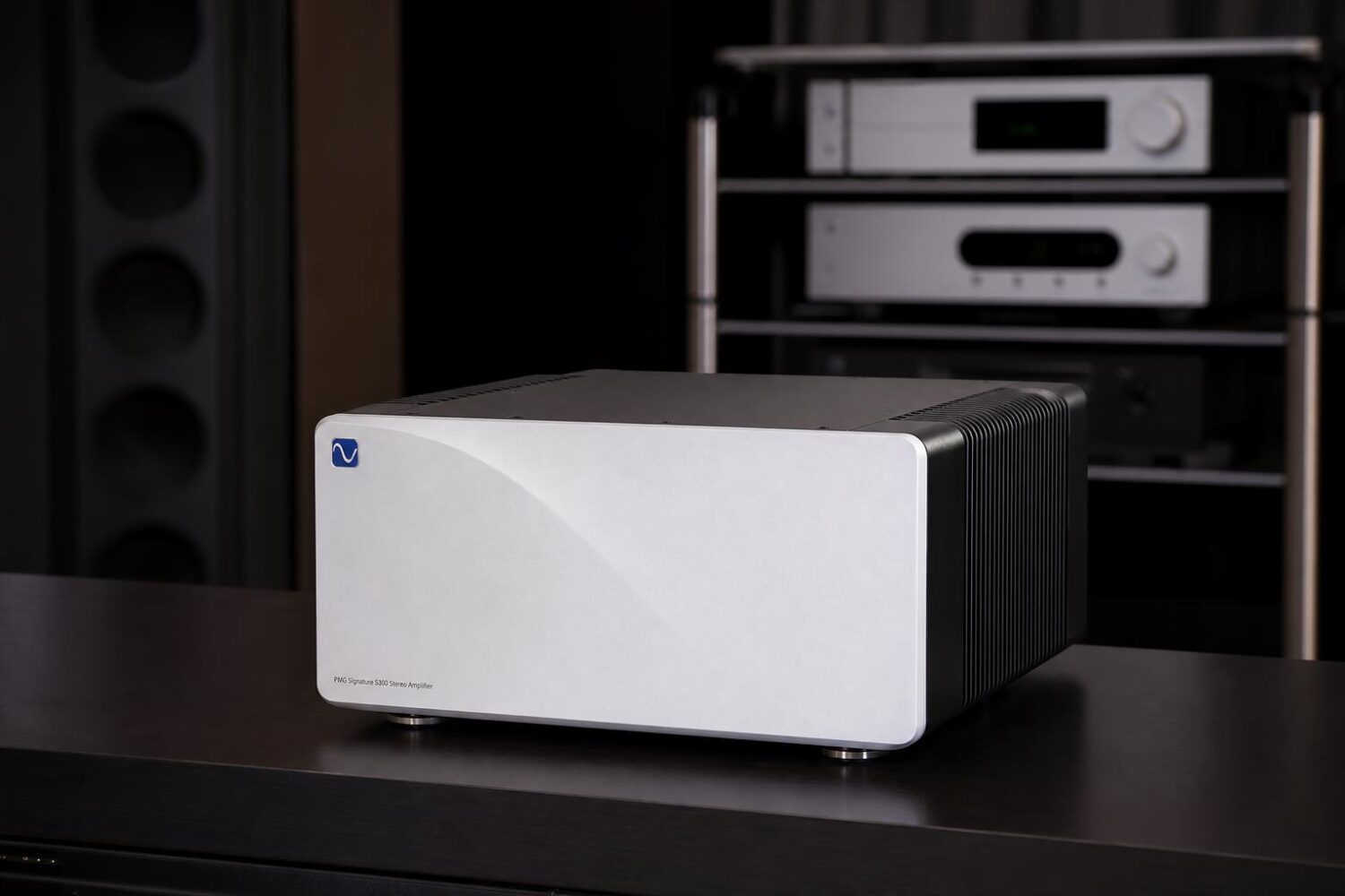 PS Audio PMG Signature S200 and S400 stereo power amplifiers in black and silver finishes