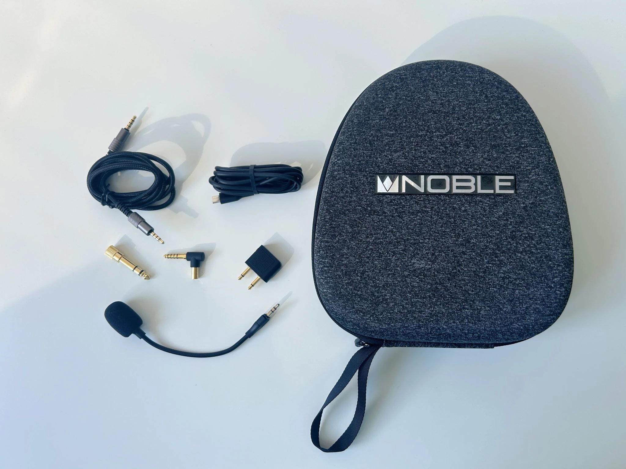 Noble FoKus Apollo Pro Review: Hybrid Ambition Goes Wireless 4 Noble FoKus Apollo Pro closed-back wireless hybrid headphones