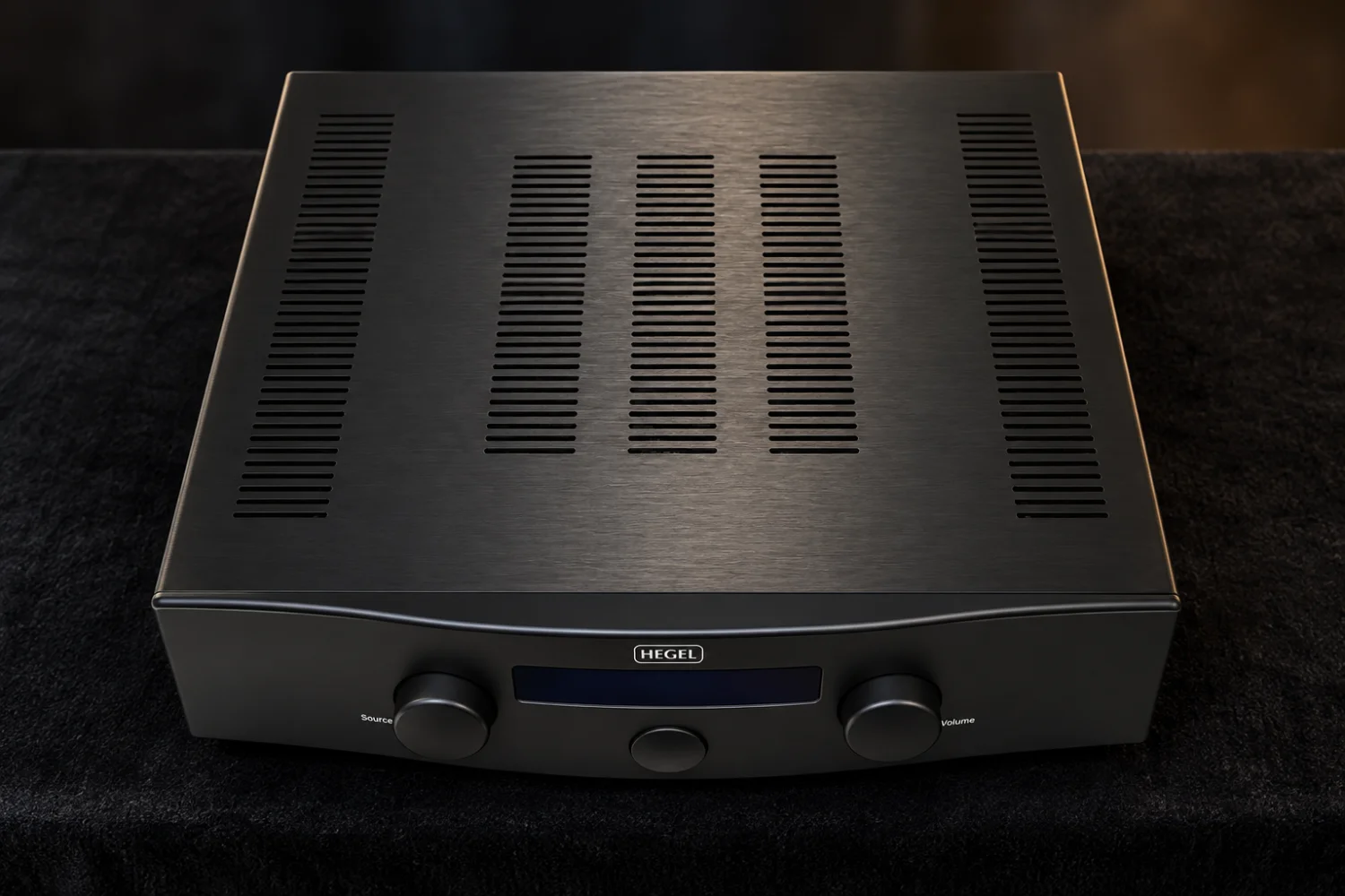 Hegel H200 Review: A Modern Hi-Fi Powerhouse Without the Gimmicks 5 SoundEngine 2 technology, a claimed damping factor of 4,000 and an optimized circuit layout underline the H200’s performance-focused engineering.