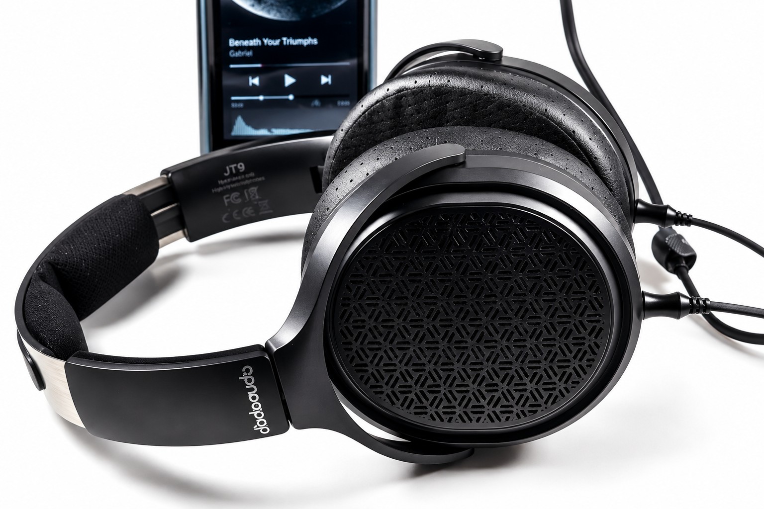 FiiO JadeAudio JT9 Review: Planar Sound Without the Planar Price 4 The ear cups are hybrid: perforated leatherette is used on the outside and inside, and the surface that contacts the head is made of fabric.