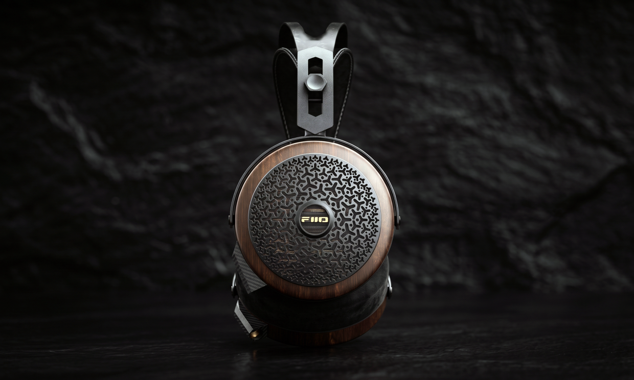 FiiO FT15 Brings an 800nm Diamond-Coated Diaphragm to Planar Headphones 3 FiiO FT15 wired planar over-ear headphones with walnut earcups