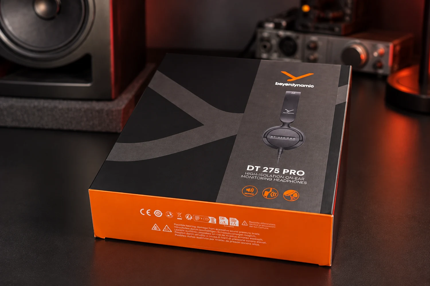 Beyerdynamic DT 275 PRO Review: A Lightweight Tool for Serious Audio 8 The Beyerdynamic DT 275 PRO arrives in compact, no-nonsense packaging that reflects the headphone itself: practical, professional and built around function rather than unnecessary extras.