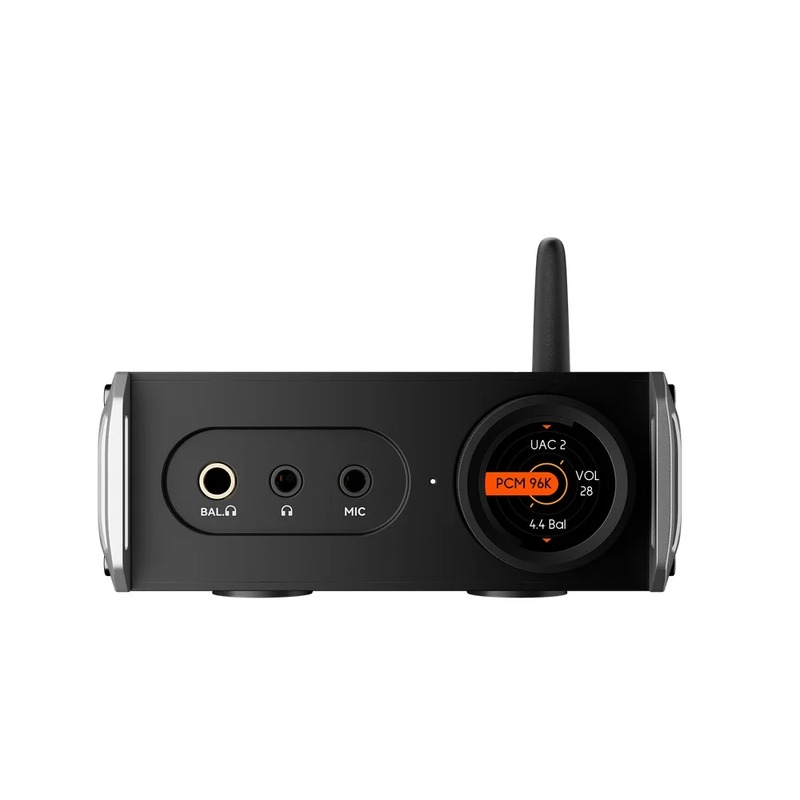 The BD100’s circular color display provides quick access to volume, input selection, playback format and Bluetooth information.