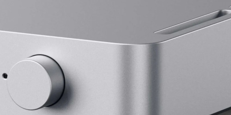 Vinnie Rossi Canta Integrated tube and MOSFET integrated amplifier