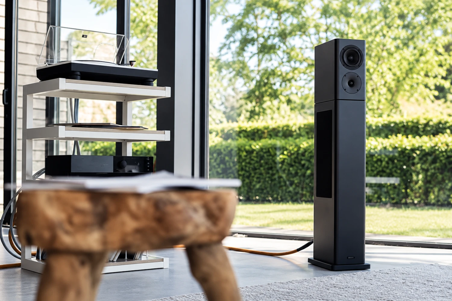 Dutch newcomer Lyssna Acoustics is preparing its first loudspeaker, a modular passive design that can evolve from a compact two-way monitor into a three-way floorstanding system.